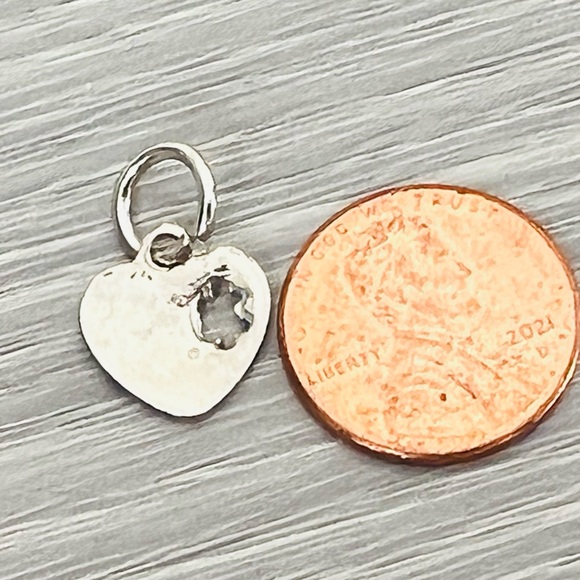 Blue enamel Silver plated Puzzle heart Bracelet charm - Picture 5 of 5